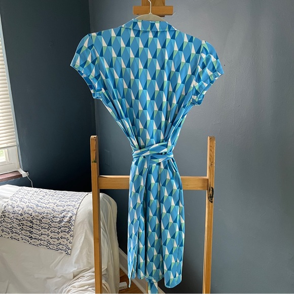 J. McLaughlin Wrap Dress - X-Small - Shirt Tie Dress 60s Geometric - Picture 2 of 7